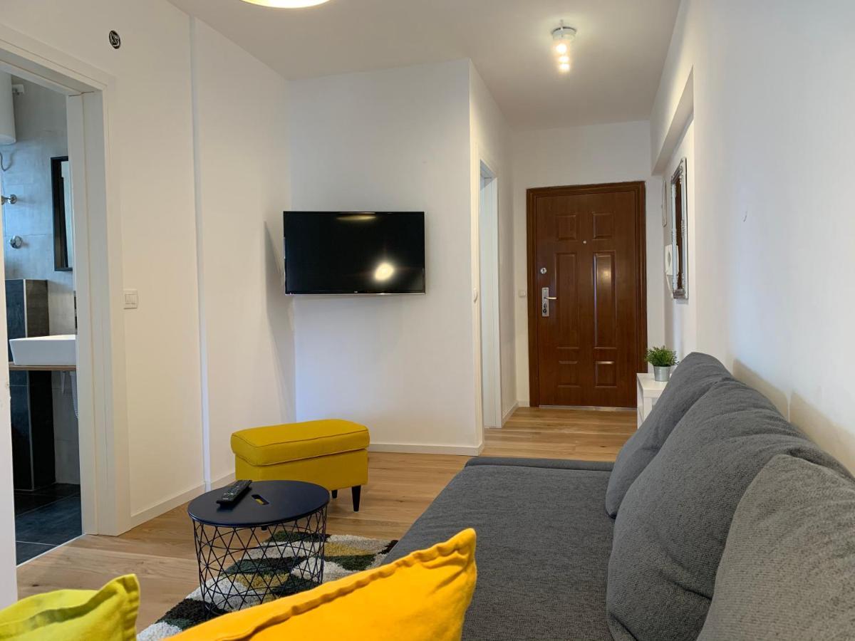 Apartments Luce Трогір Екстер'єр фото