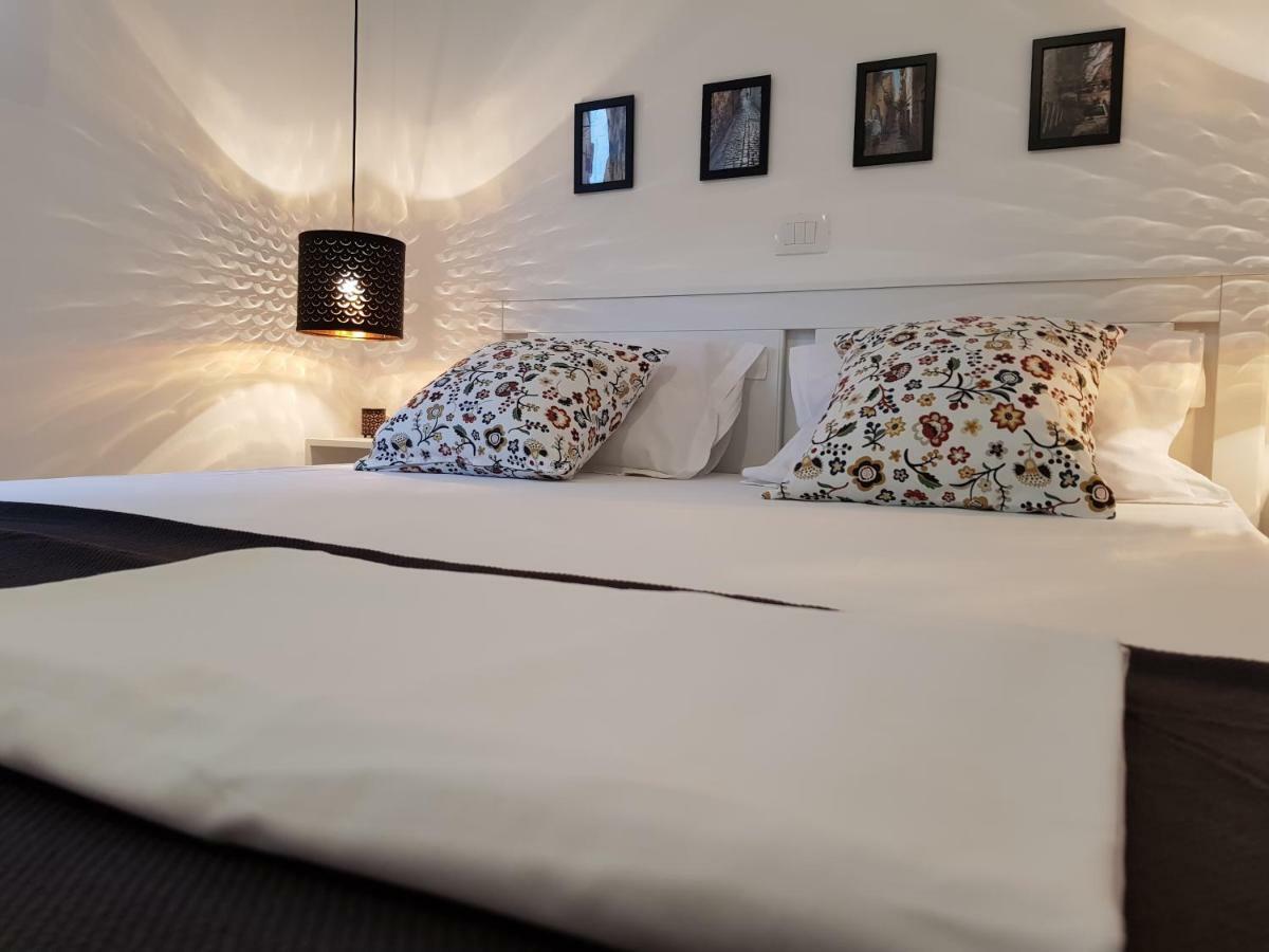 Apartments Luce Трогір Екстер'єр фото